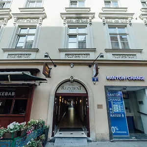 3* Hotell Rezydent